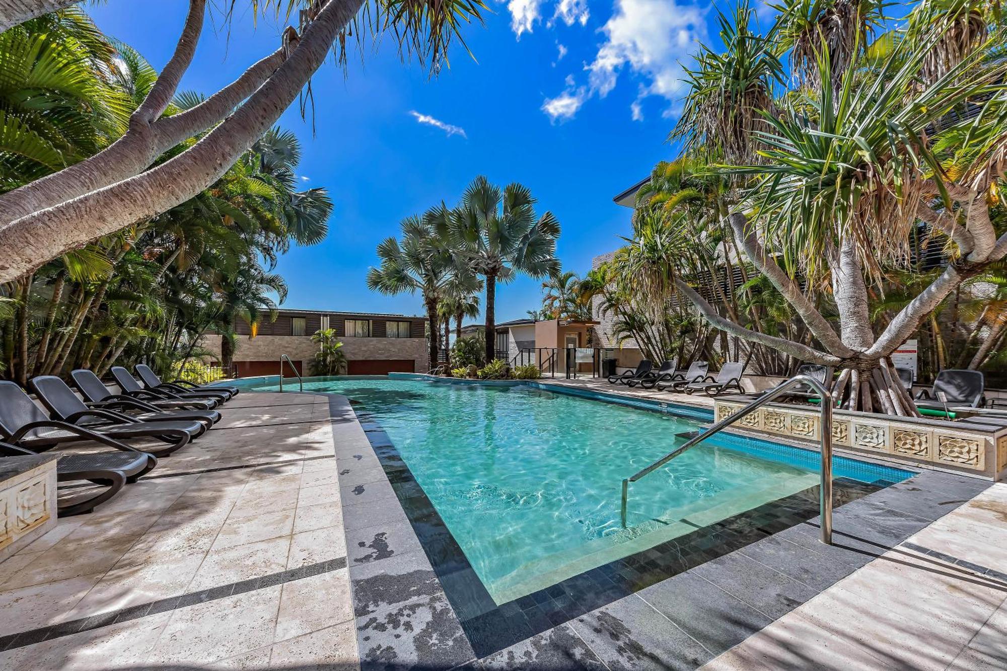 Aparthotel Mirage Whitsundays Airlie Beach Exterior foto