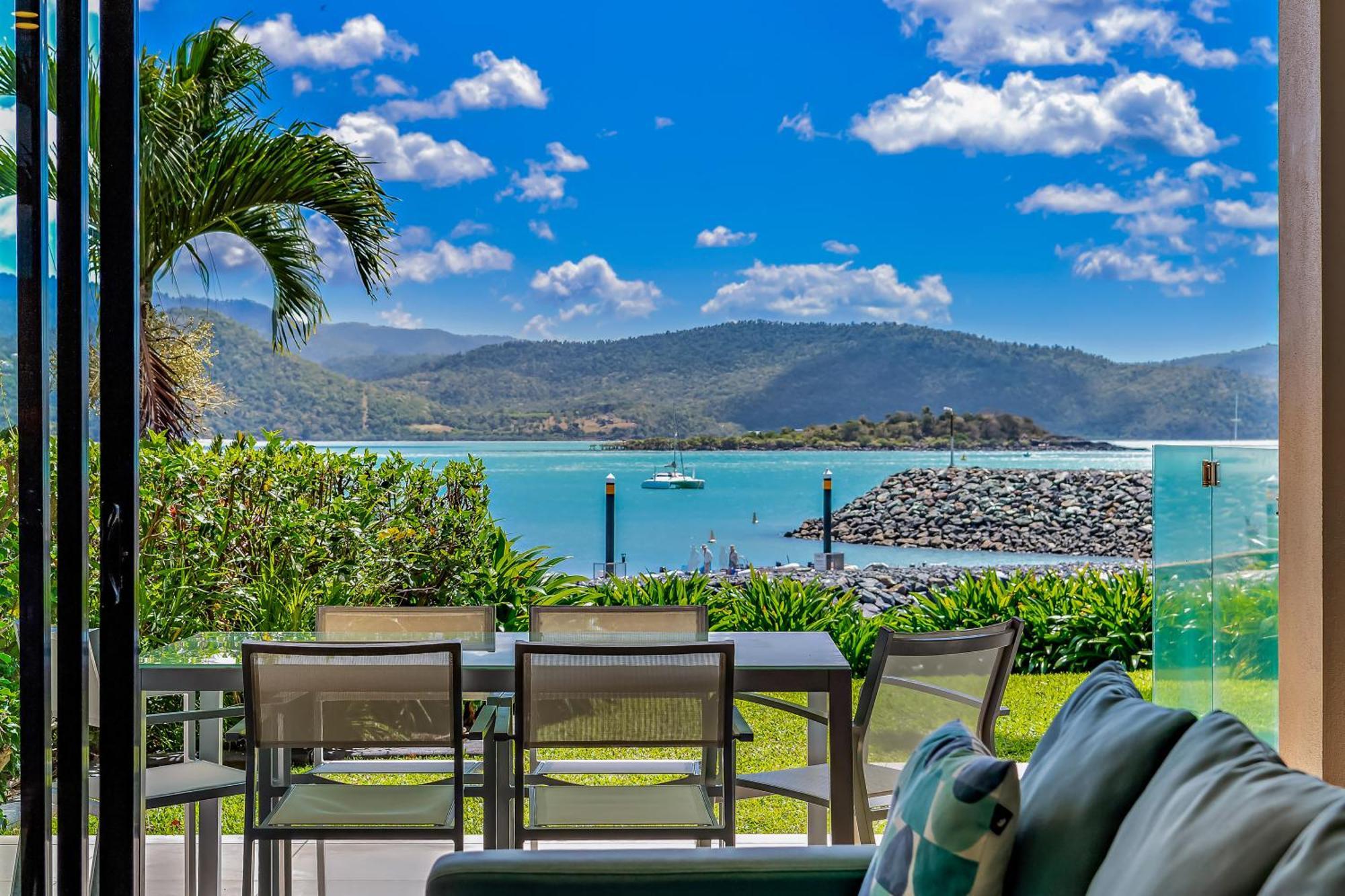 Aparthotel Mirage Whitsundays Airlie Beach Exterior foto