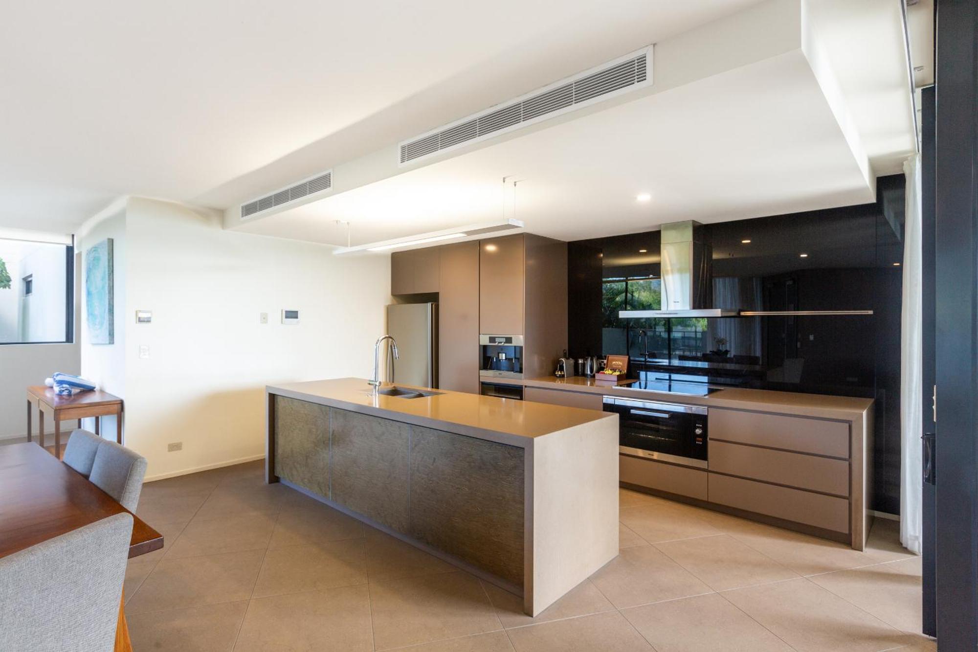 Aparthotel Mirage Whitsundays Airlie Beach Exterior foto