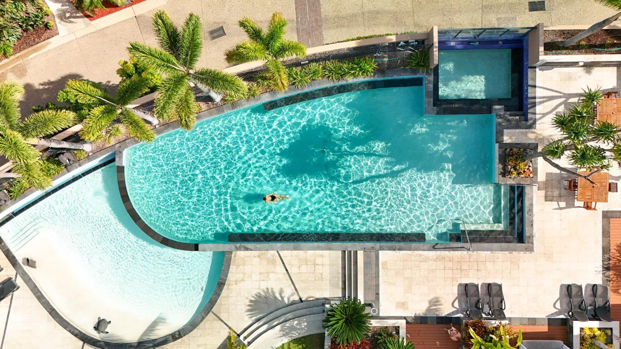 Aparthotel Mirage Whitsundays Airlie Beach Exterior foto