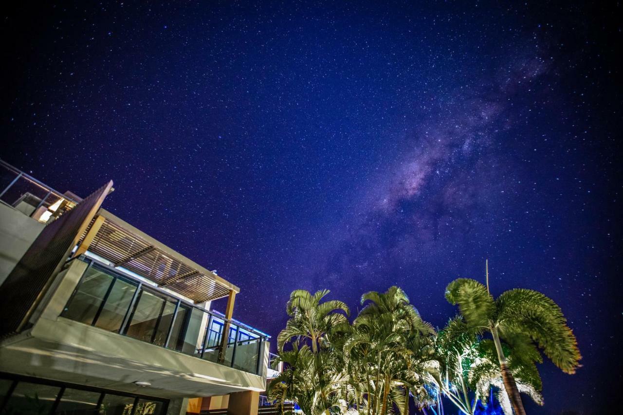 Aparthotel Mirage Whitsundays Airlie Beach Exterior foto